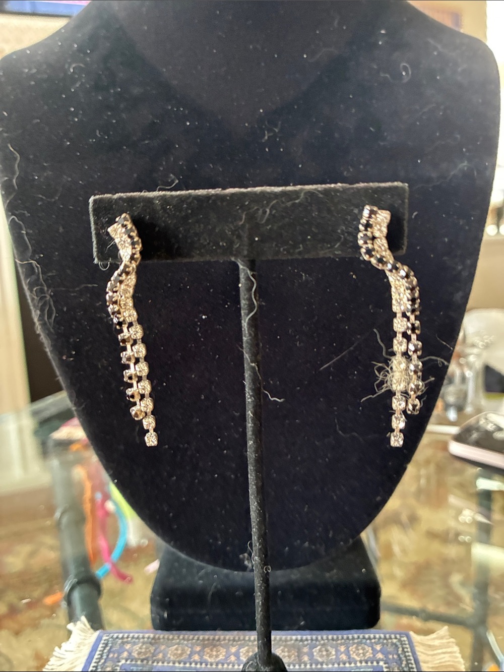 Rhinestone Dangle Earrings in Gold Tone